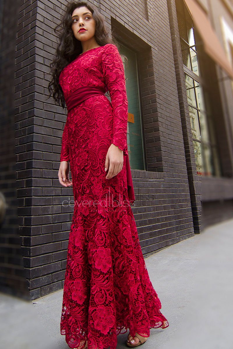 Amrien Lace Formal Dress