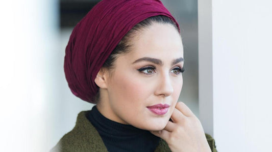 How to Look Good in Hijab? Wearing Hijab Helps Beautify Hair and Skin