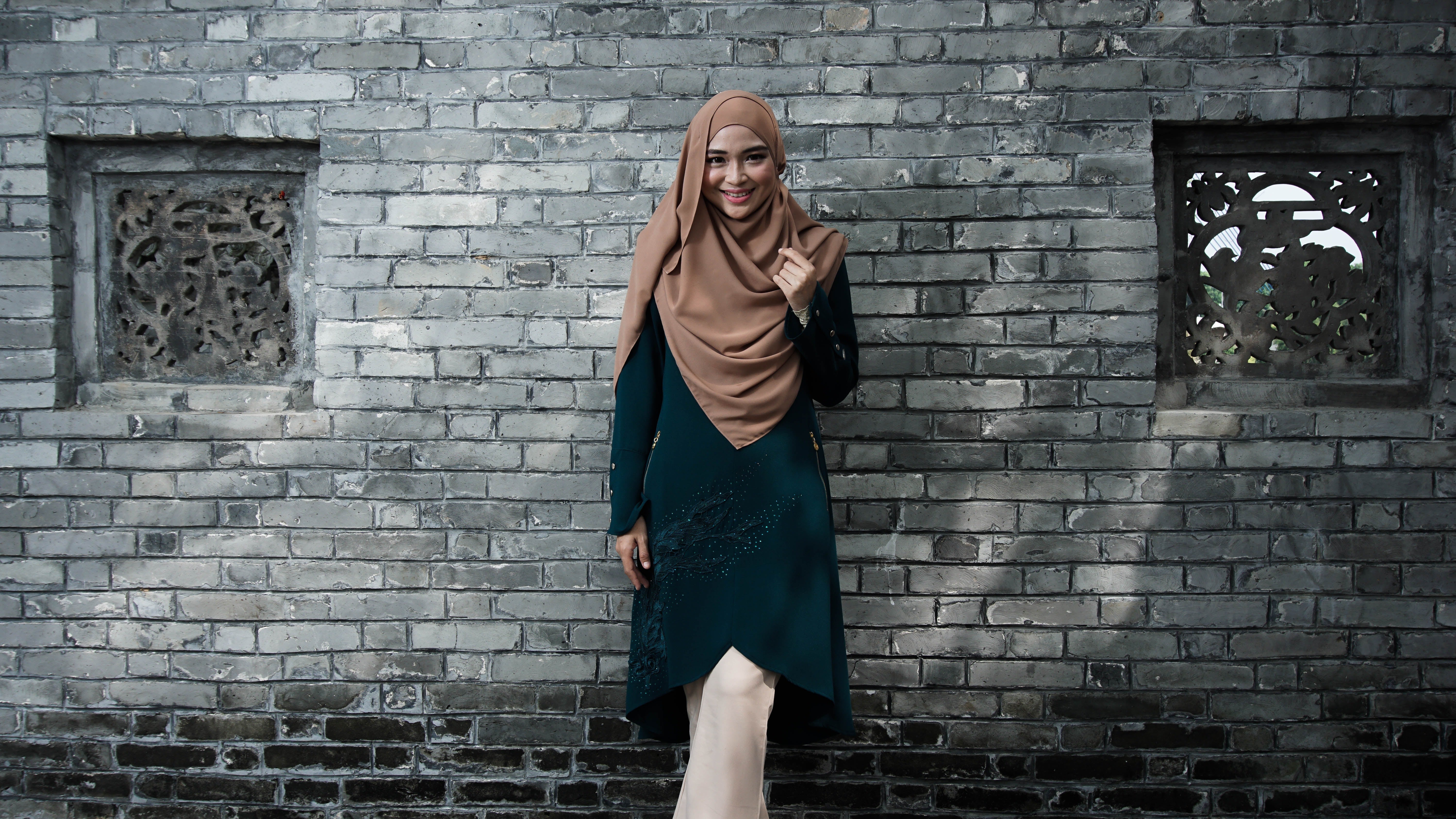 6 Amazing Muslim Evening Dresses to Make You Look Modest Covered Bliss 6 Amazing Muslim Evening Dresses to Make You Look Modest Covered Bliss