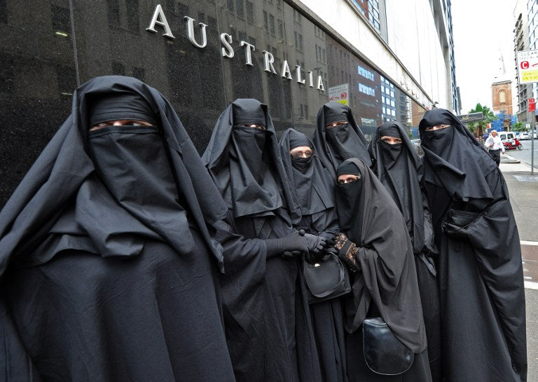 Why Do Muslim Women Dress Like Ninjas? Covered Bliss Why Do Muslim Women Dress Like Ninjas? Covered Bliss
